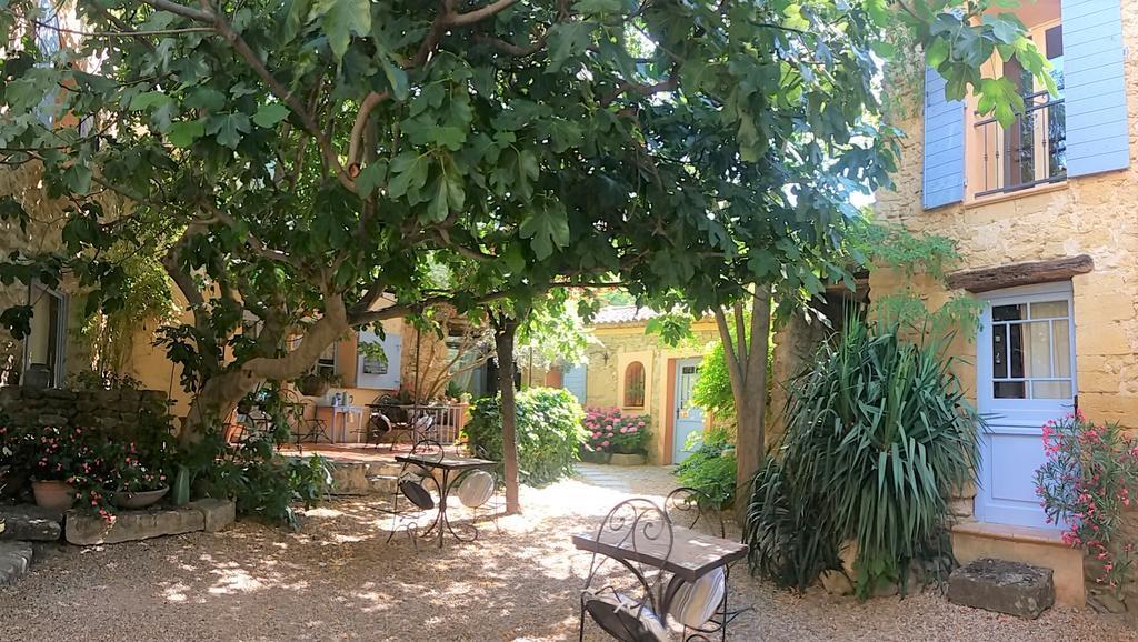 Mas De Foncaudette Bed & Breakfast Lourmarin Exterior photo